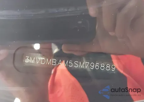 2025 Mazda Cx-30 2.5 S z USA, uszkodzony, nr VIN 3MVDMBAM5SM796889